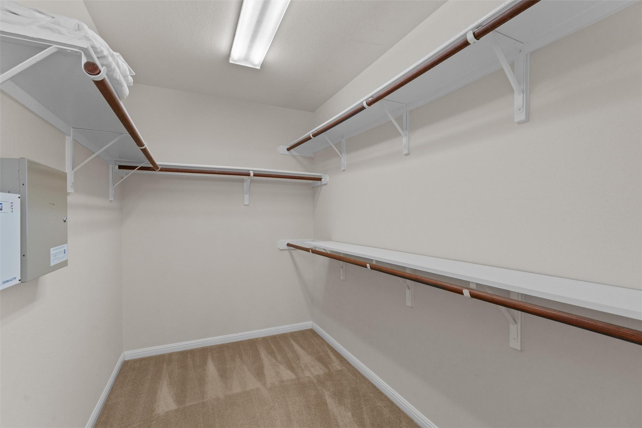 7830 Squirrel Hollow Dr, Georgetown, TX 78628