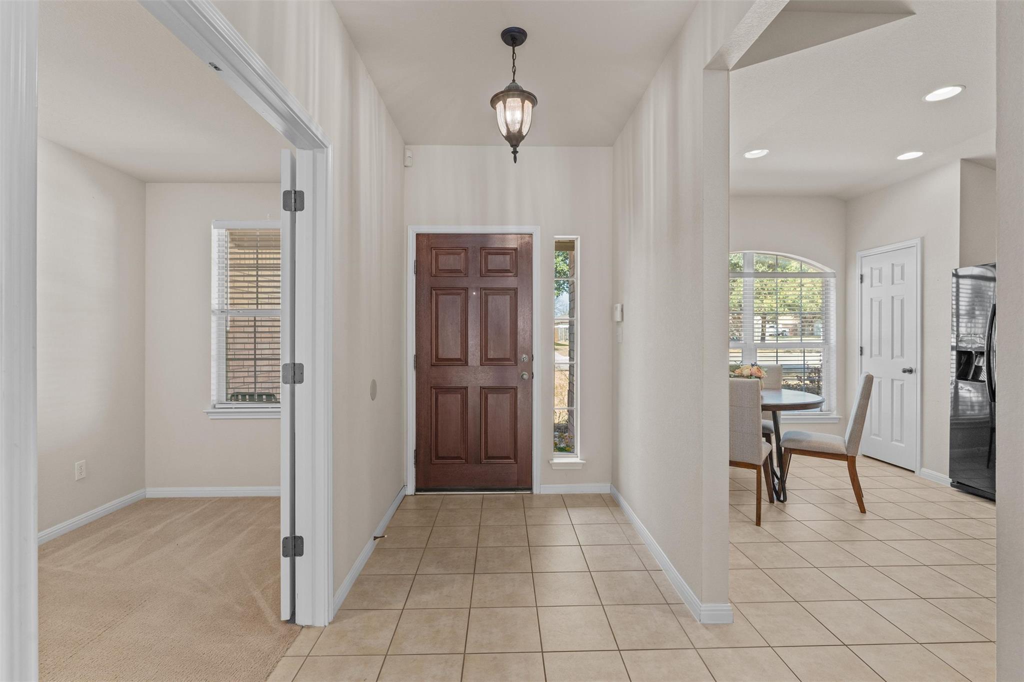 7830 Squirrel Hollow Dr, Georgetown, TX 78628