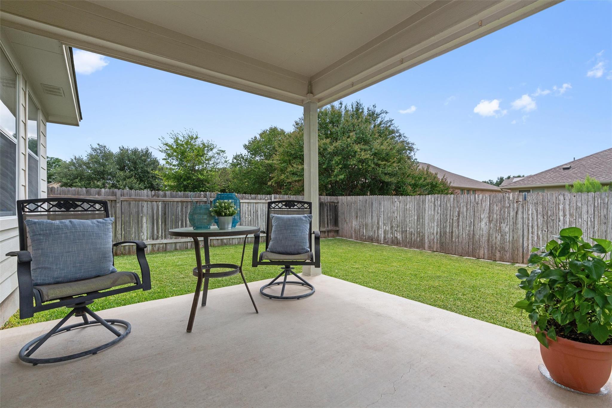 7830 Squirrel Hollow Dr, Georgetown, TX 78628