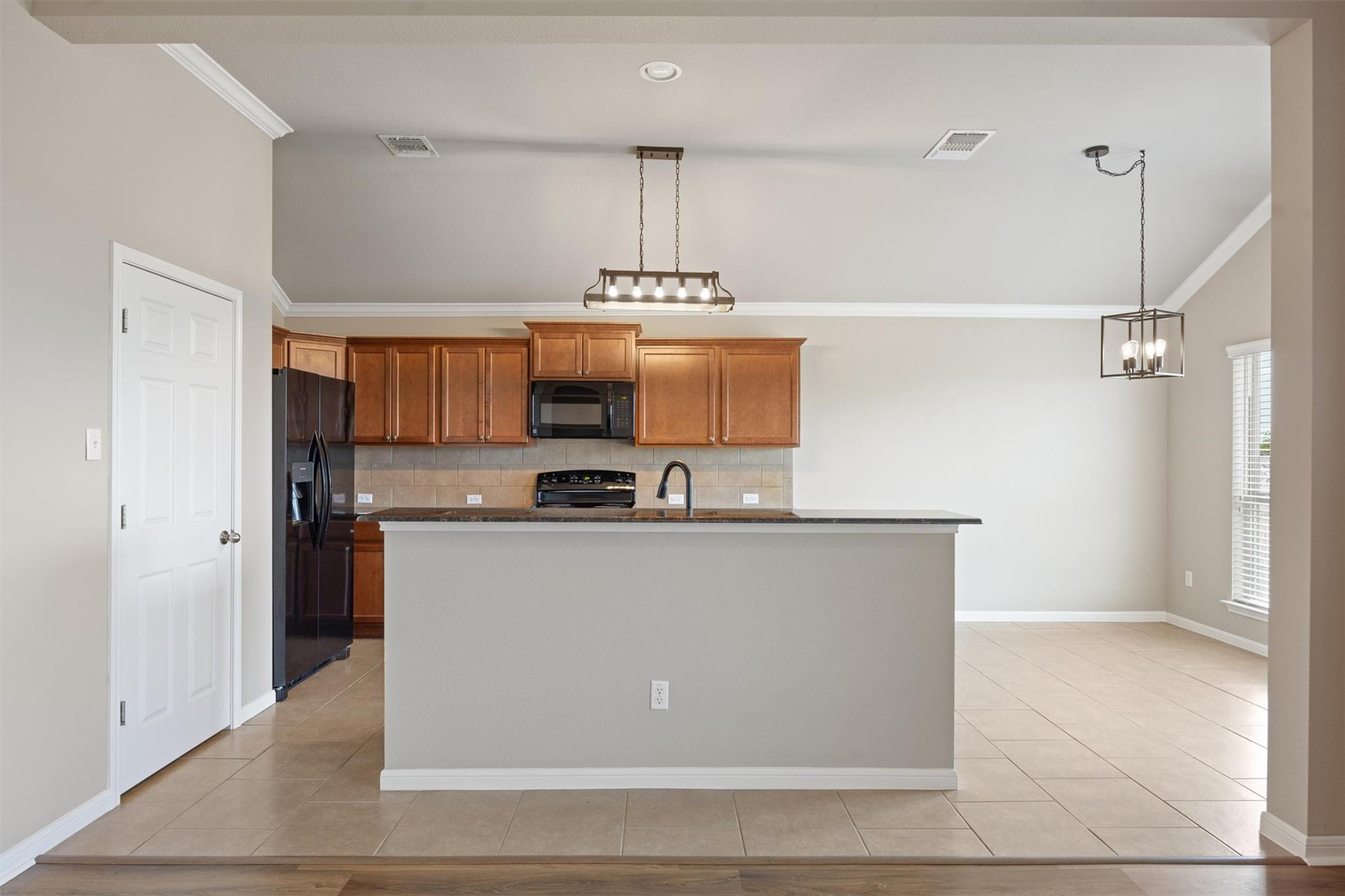 504 Parkfield Ln, Temple, TX 76502