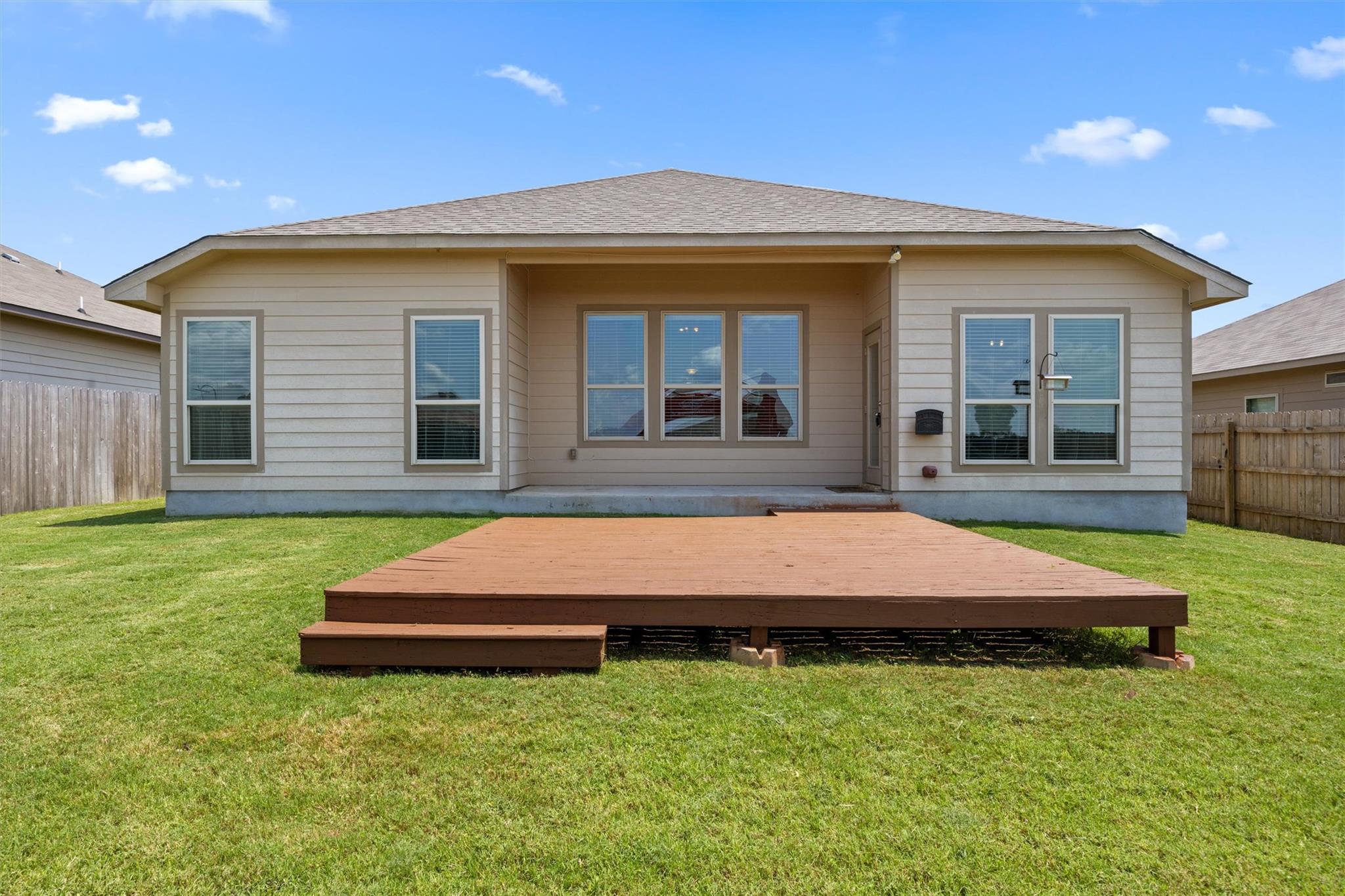 504 Parkfield Ln, Temple, TX 76502