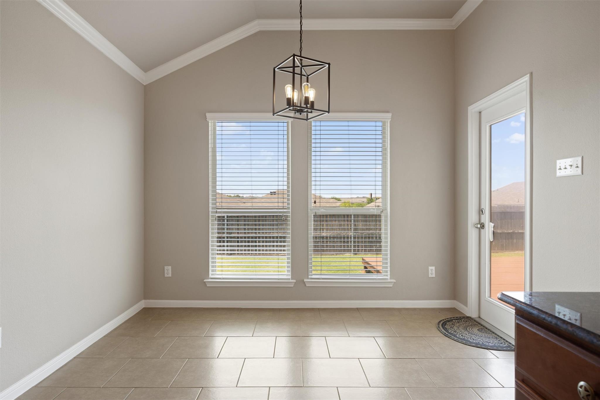 504 Parkfield Ln, Temple, TX 76502