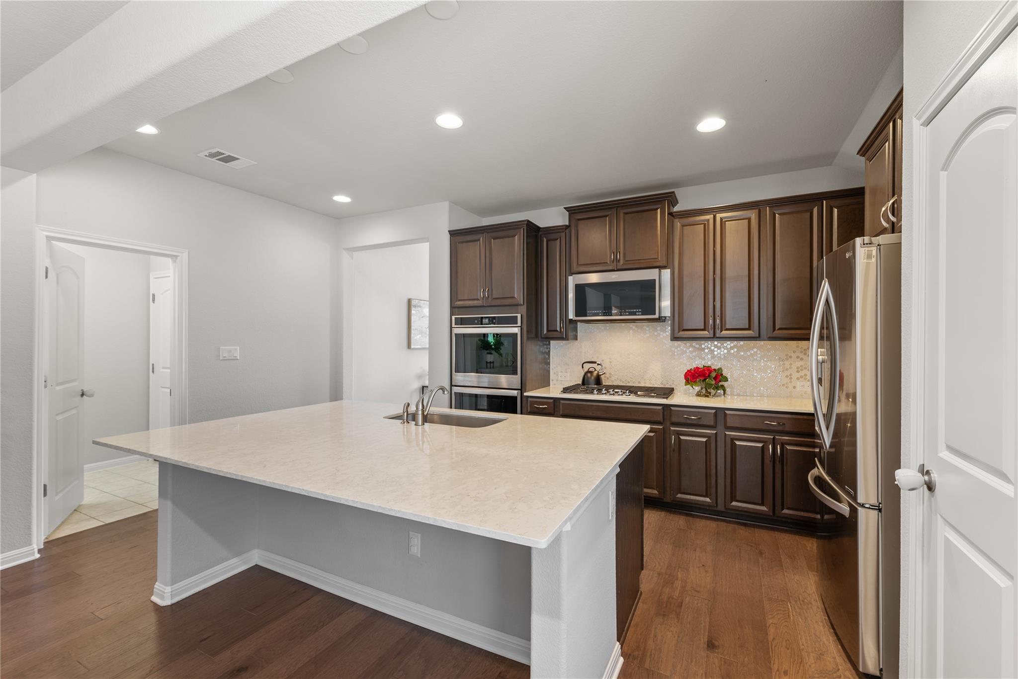 116 Meadow Wood Cv, Georgetown, TX 78626