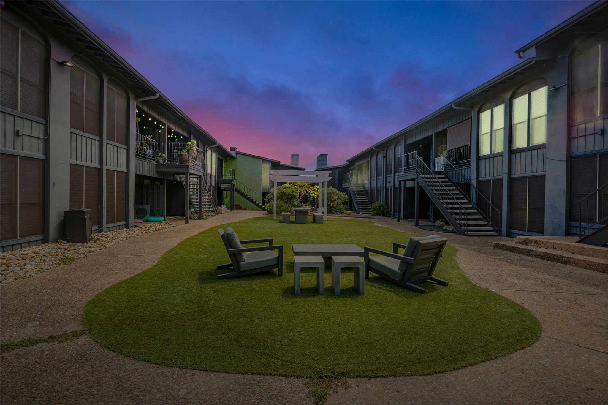 909 Reinli St # 213, Austin, TX 78751