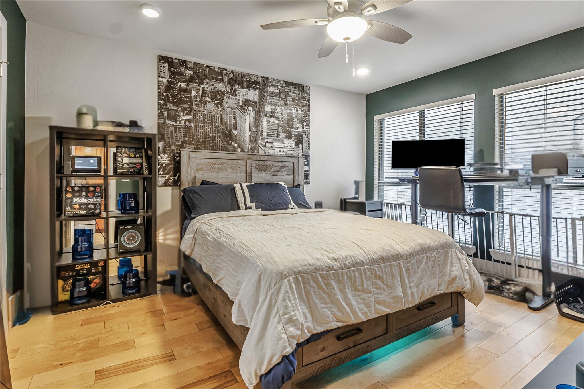 909 Reinli St # 213, Austin, TX 78751