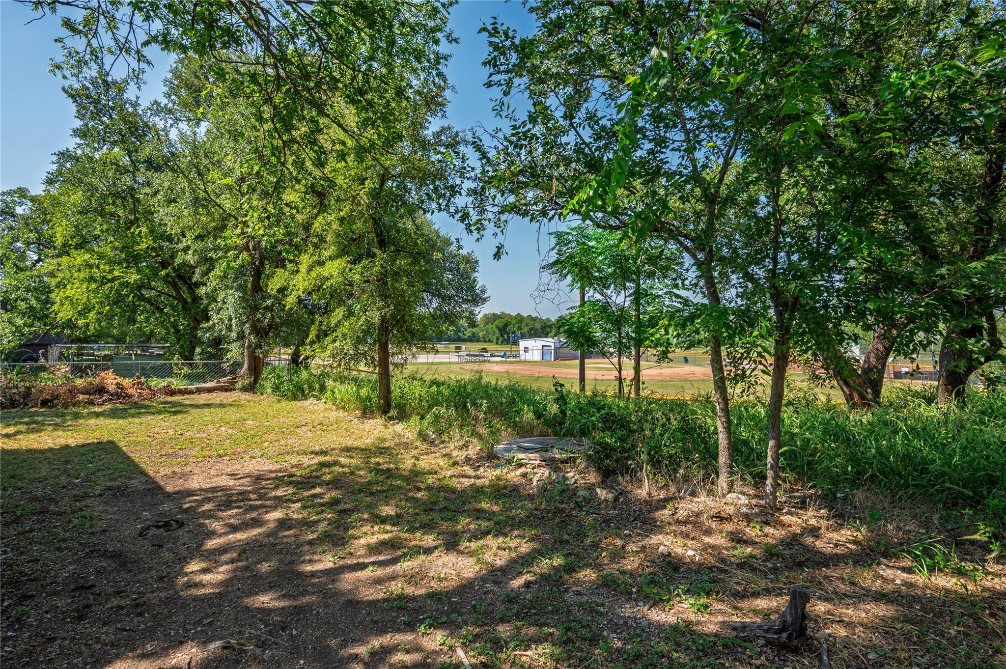 908 Campbell St, Lampasas, TX 76550