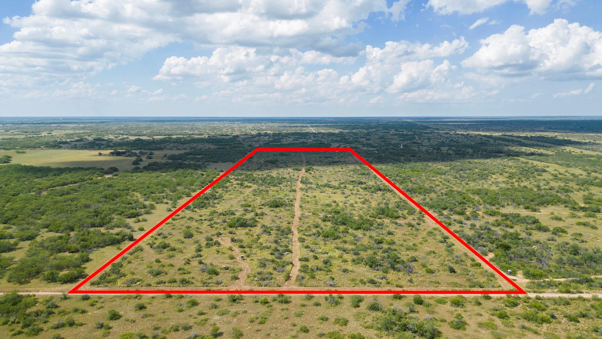 652 CR 307, Encino, TX 78353