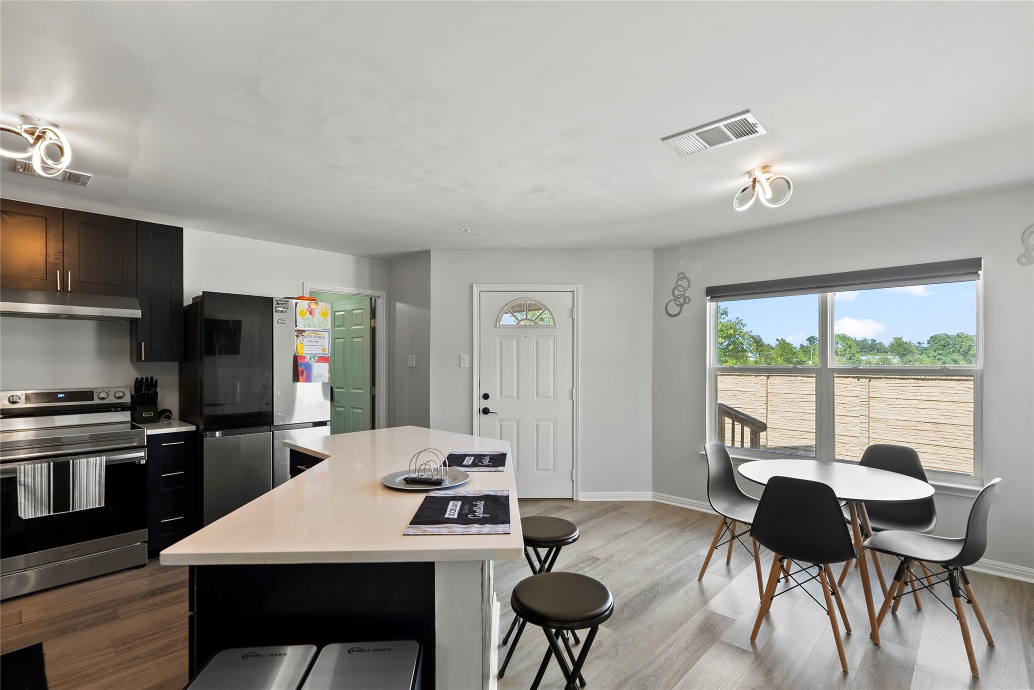 1160 Forest Bluff Trl, Round Rock, TX 78665