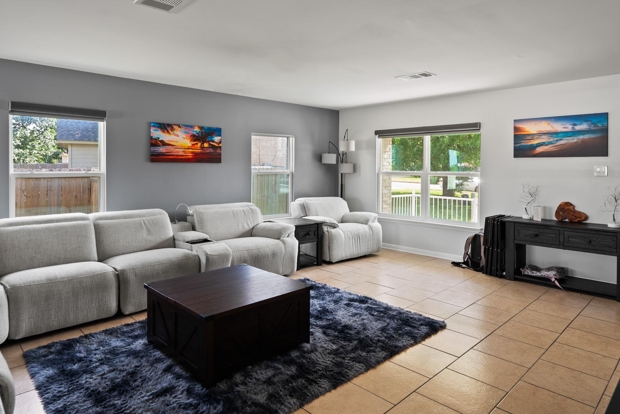 1160 Forest Bluff Trl, Round Rock, TX 78665