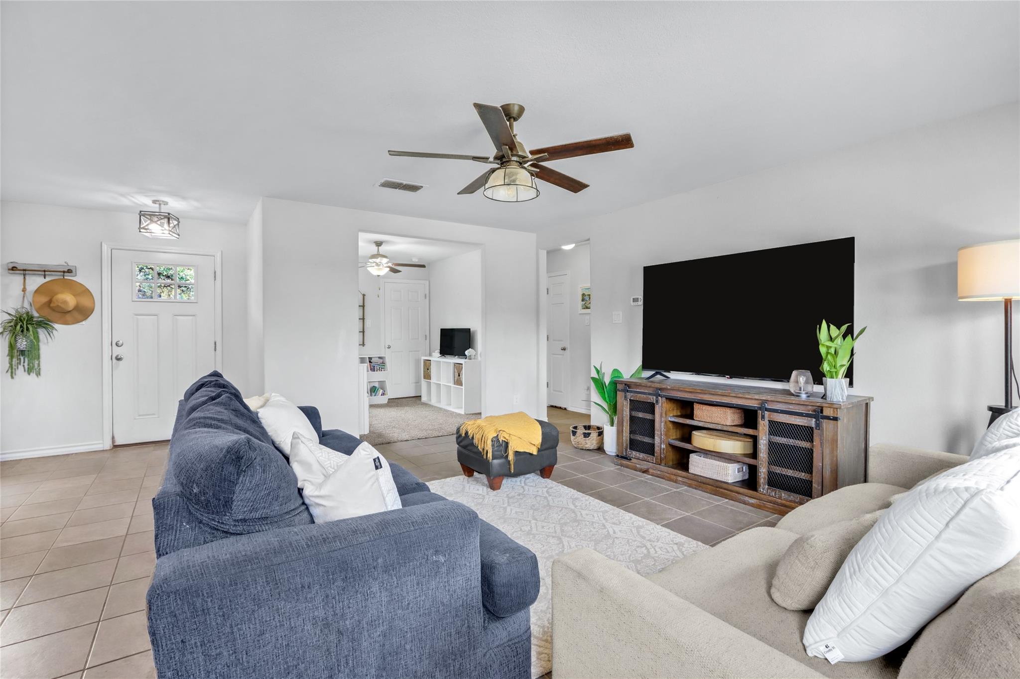 711 Forest Trl, New Braunfels, TX 78132