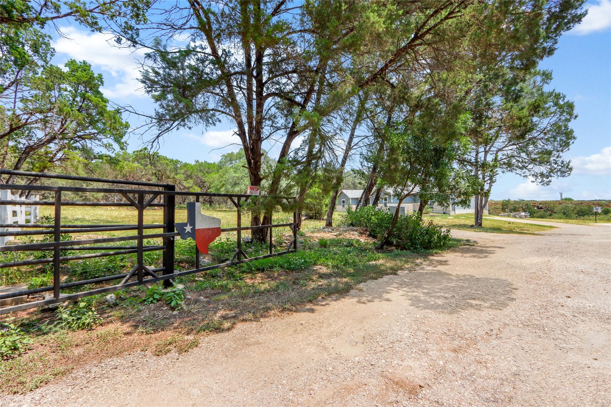711 Forest Trl, New Braunfels, TX 78132