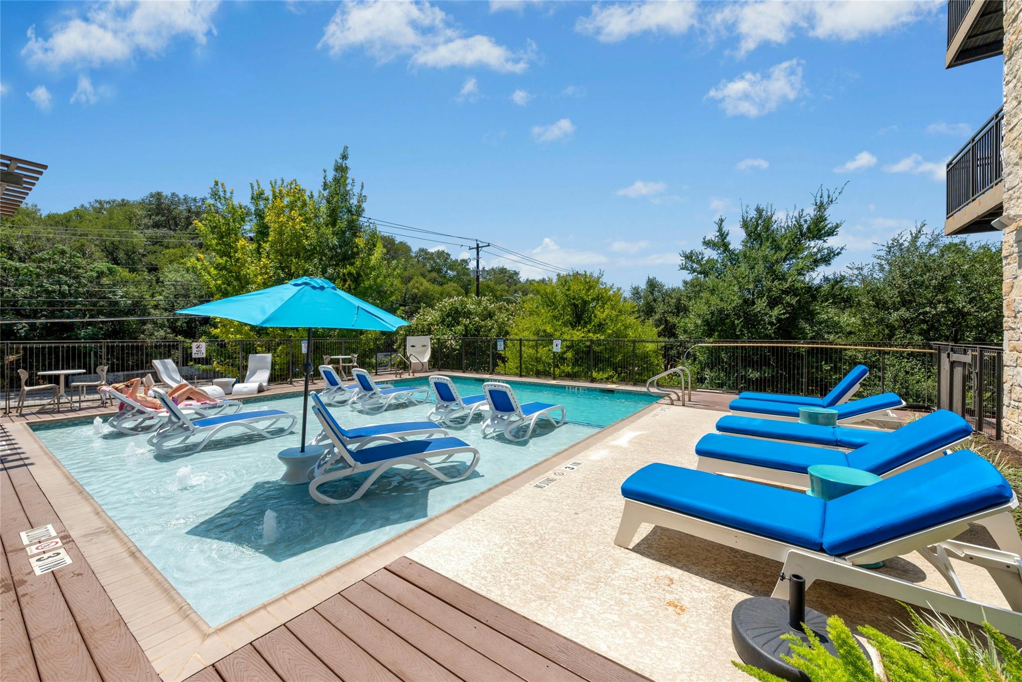 1900 Barton Springs Rd # 4004, Austin, TX 78704