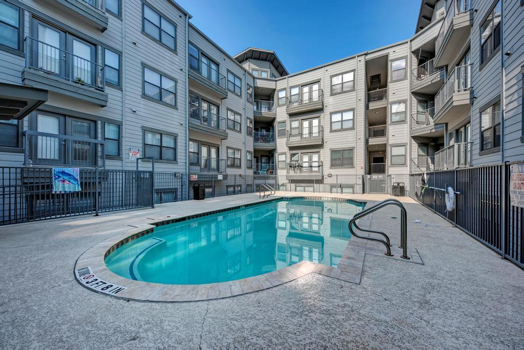 2502 Leon St # 207, Austin, TX 78705