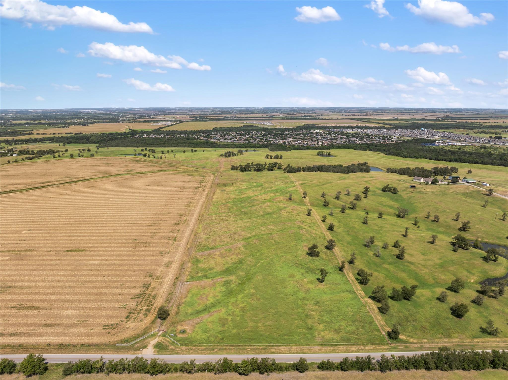 12500 County Line Rd, Elgin, TX 78621