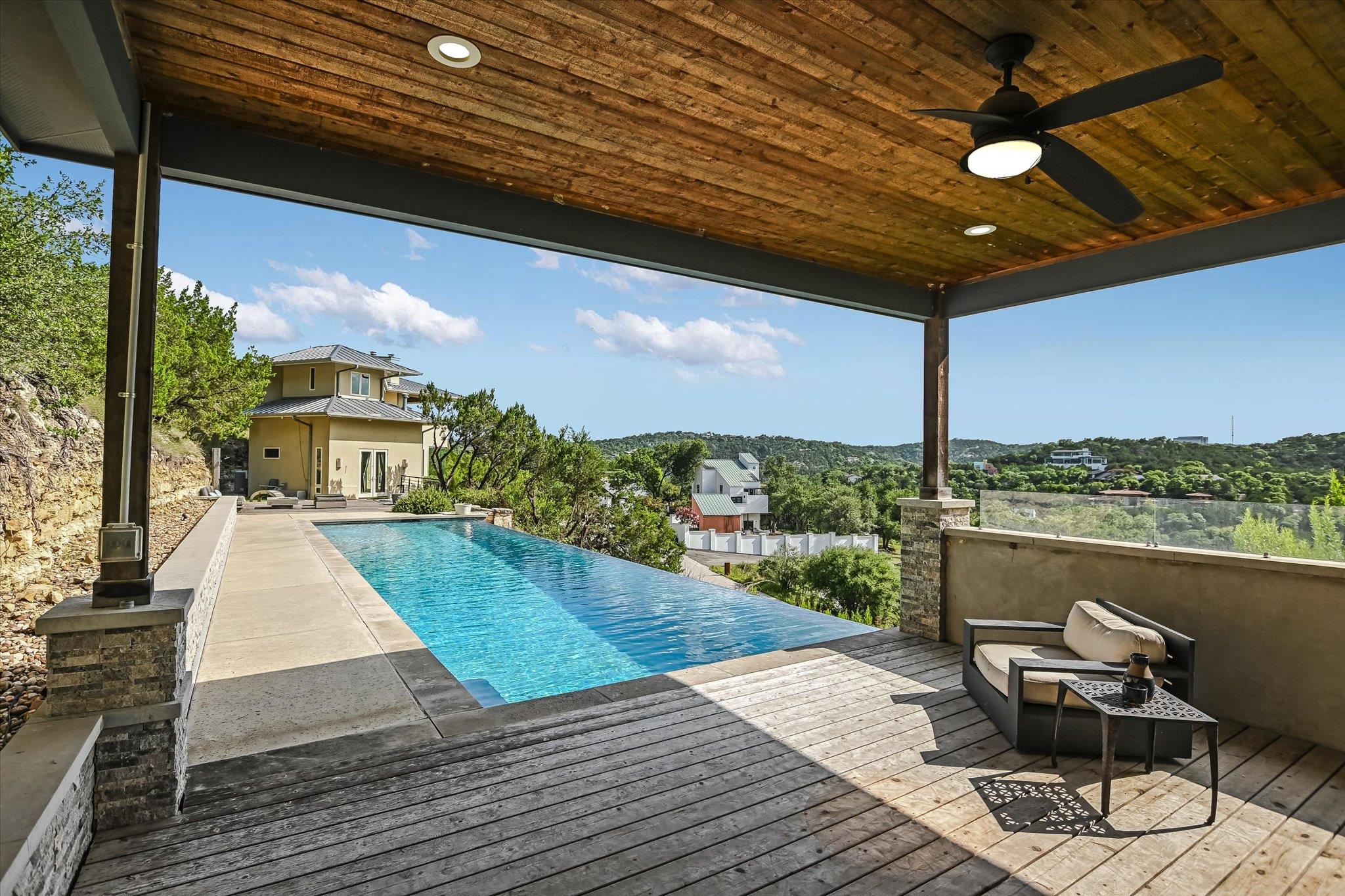 5304 Scenic View Dr, Austin, TX 78746