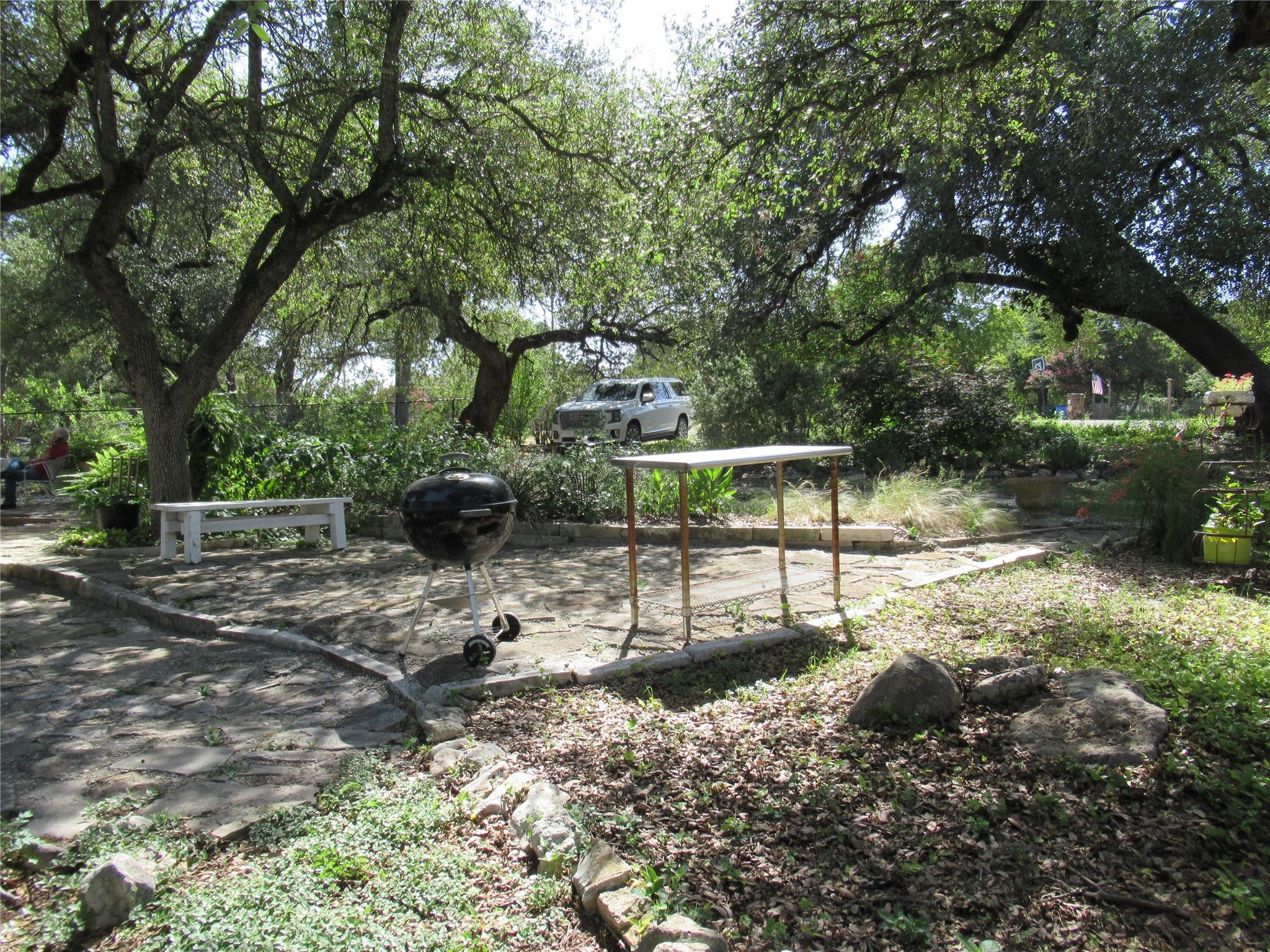 17801 Lafayette Park Rd, Jonestown, TX 78645