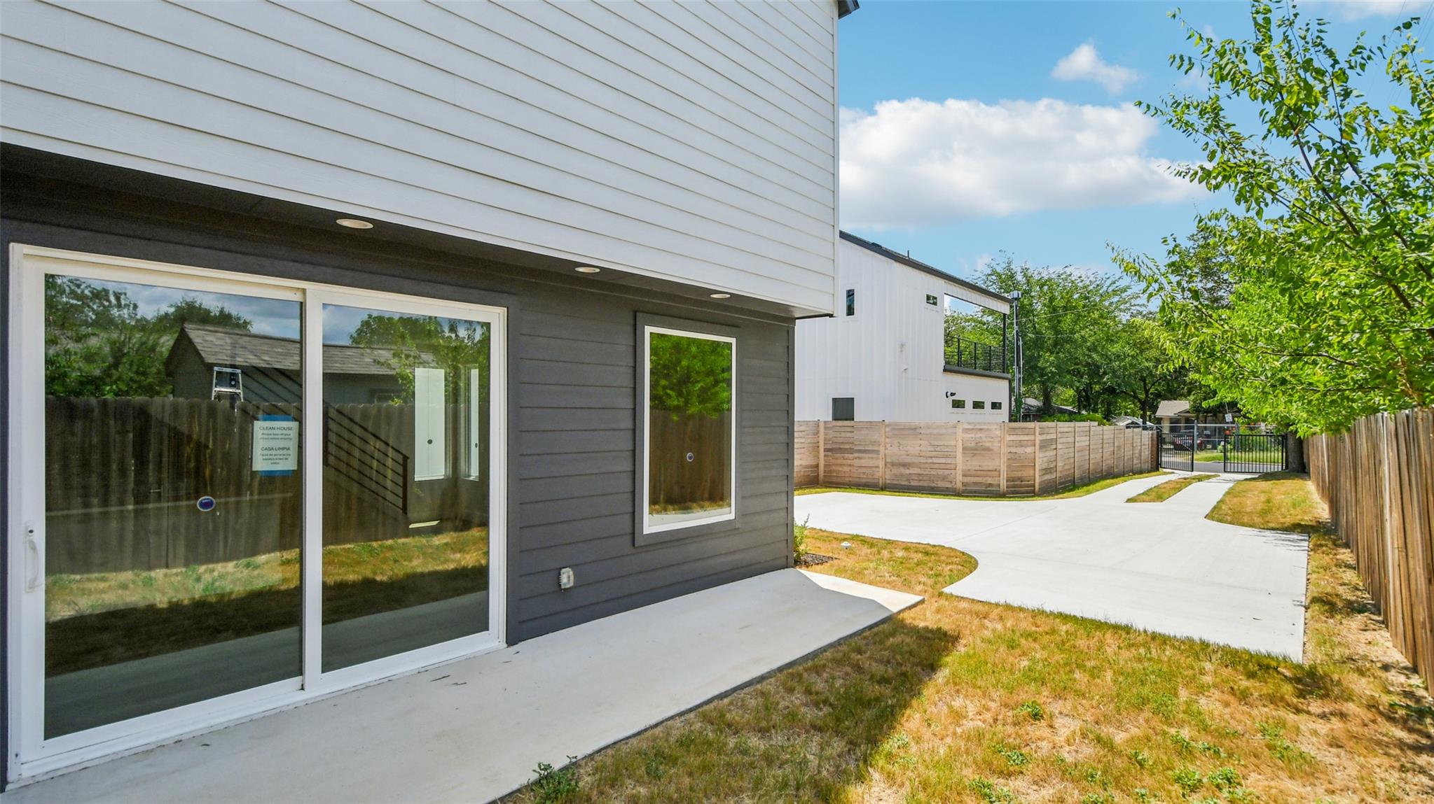 106 W Fawnridge Dr # 2, Austin, TX 78753