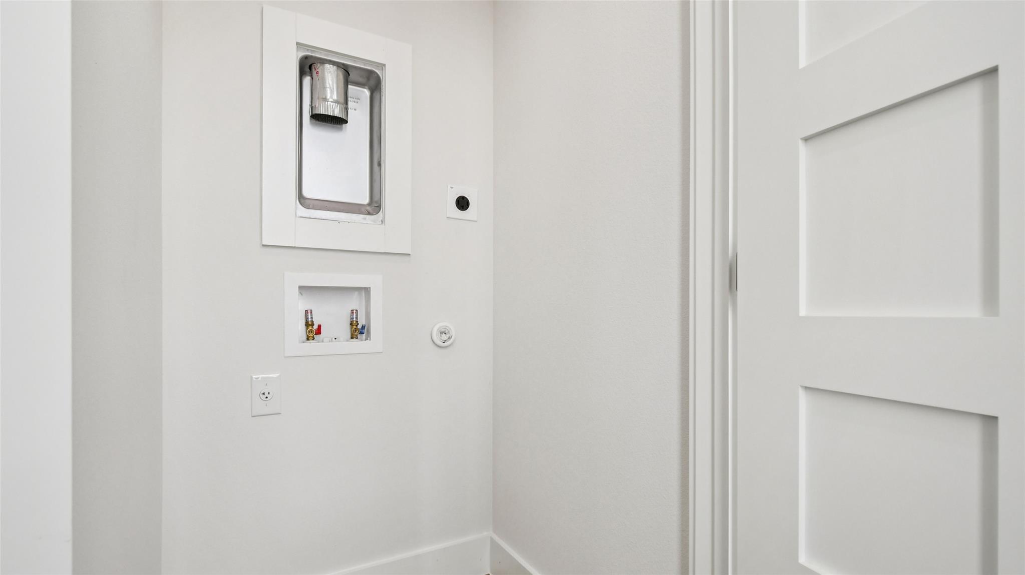 106 W Fawnridge Dr # 2, Austin, TX 78753