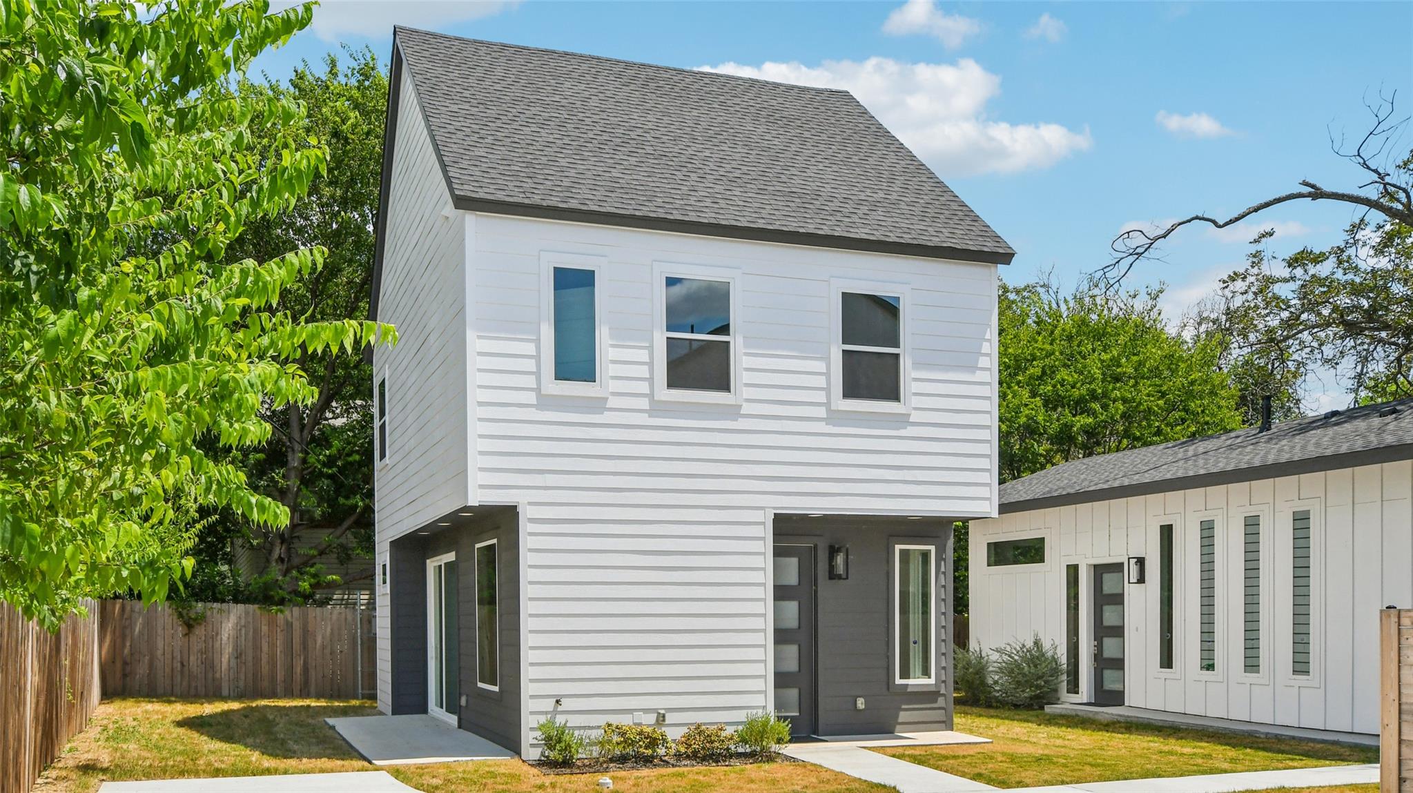 106 W Fawnridge Dr # 2, Austin, TX 78753
