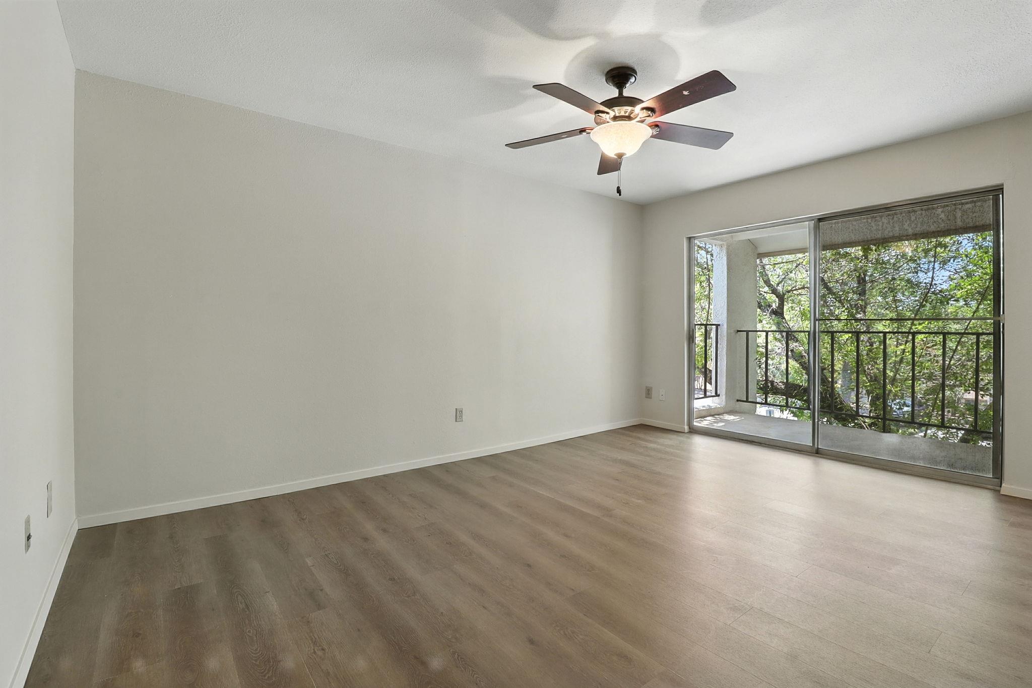 6910 Hart Ln # 312, Austin, TX 78731