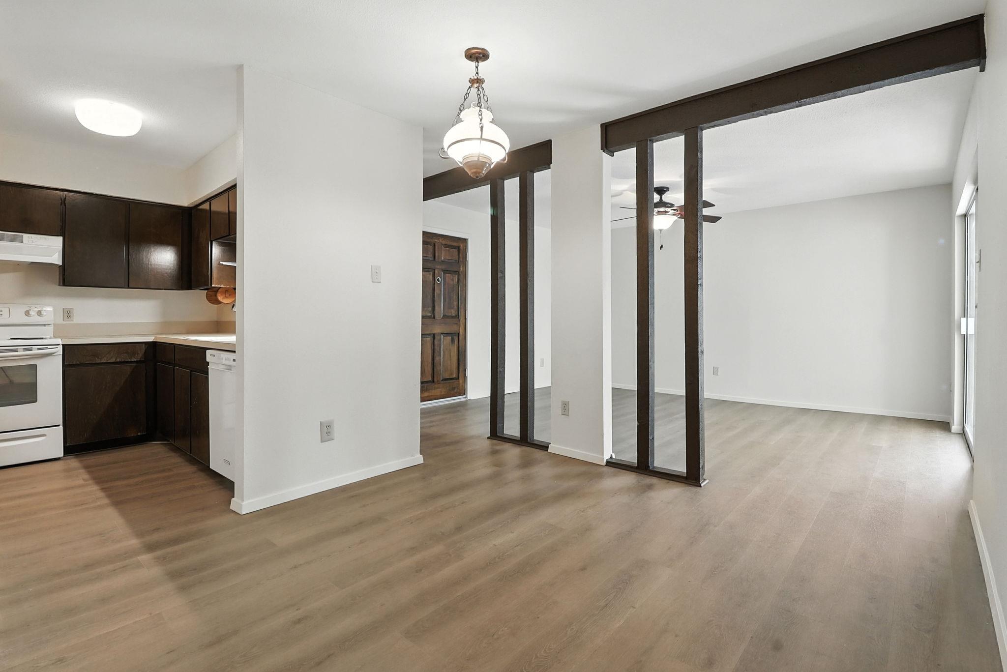 6910 Hart Ln # 312, Austin, TX 78731