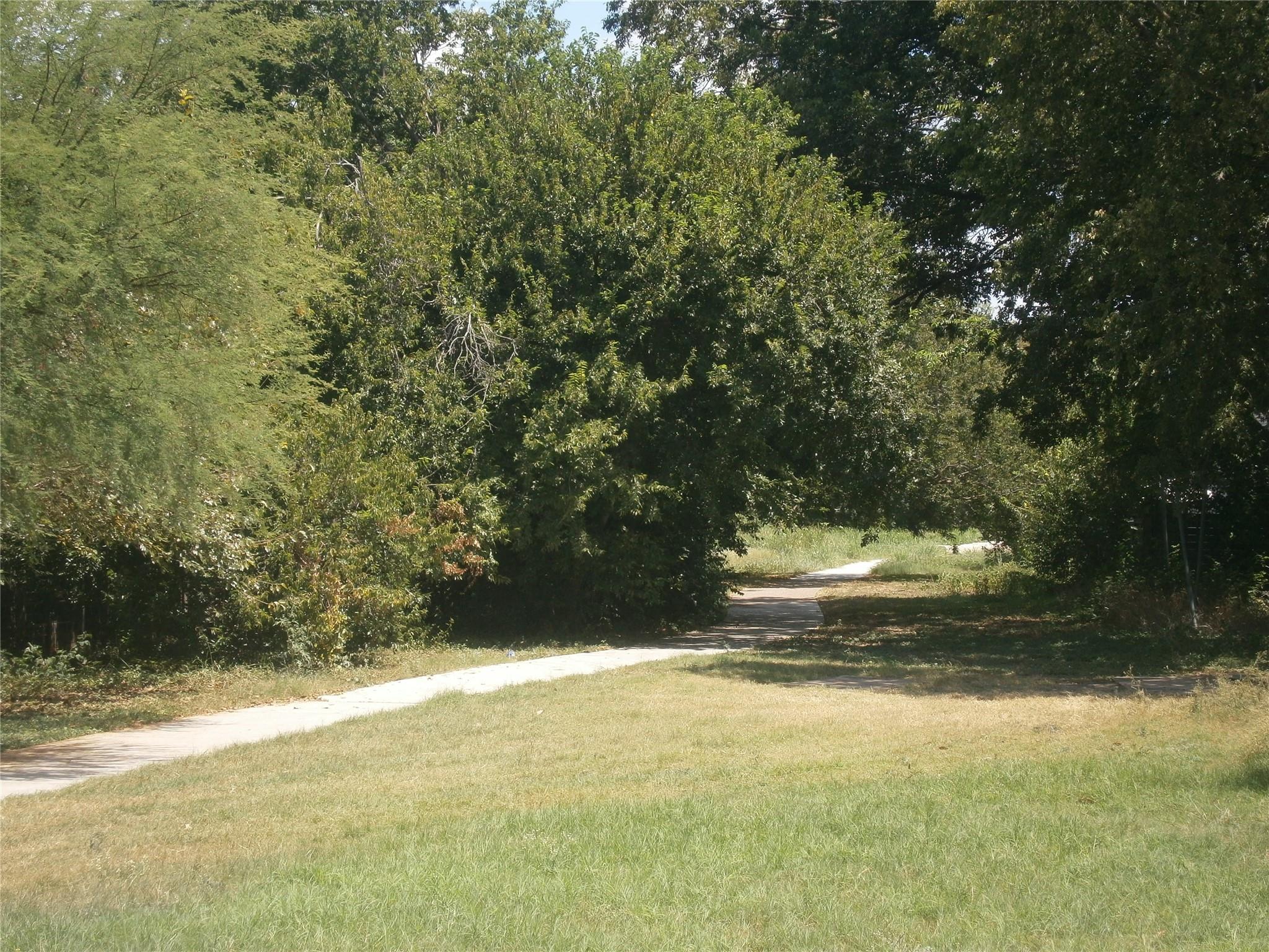 7411 NE Carver Ave, Austin, TX 78752