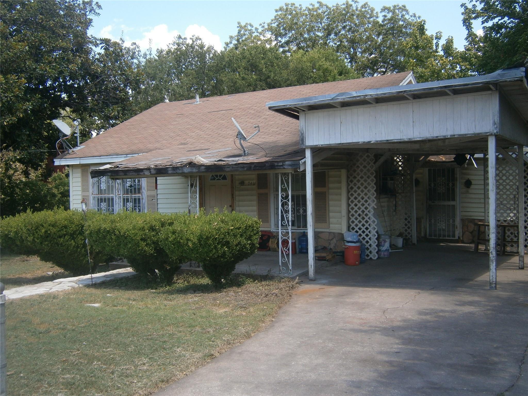 7411 NE Carver Ave, Austin, TX 78752