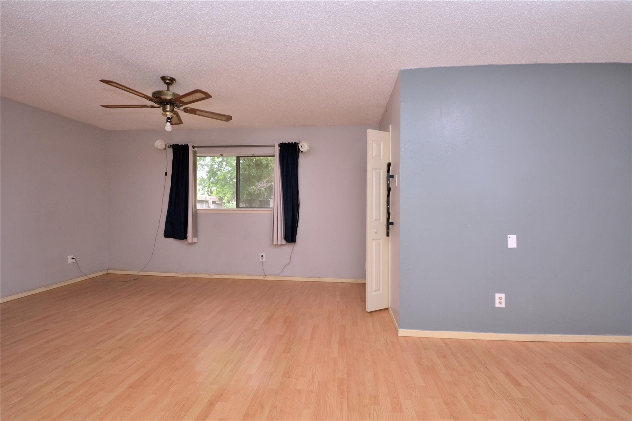 12327 Deerbrook Trl, Austin, TX 78750