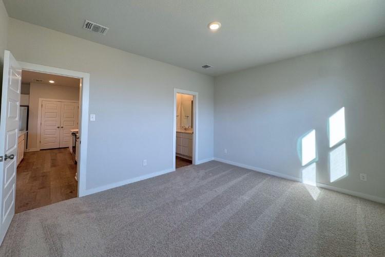 212 Escape Way, Jarrell, TX 76537