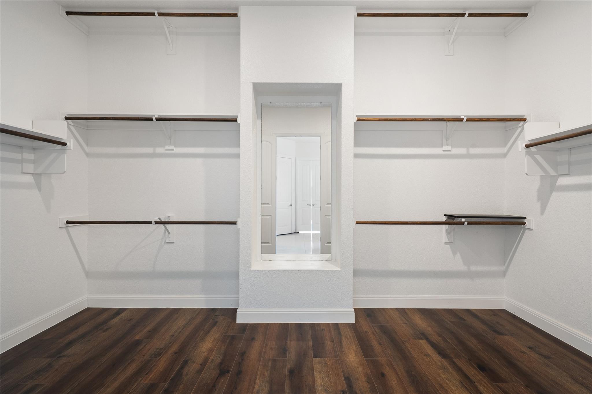 2016 Elk Creek Dr, Leander, TX 78641