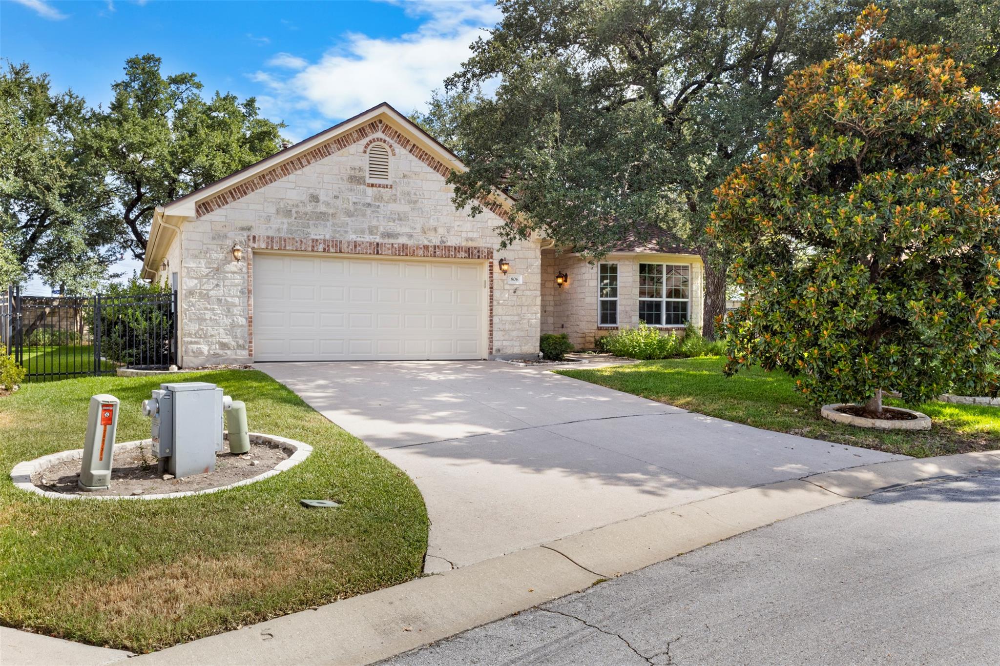 806 Boquilla Trl, Georgetown, TX 78633