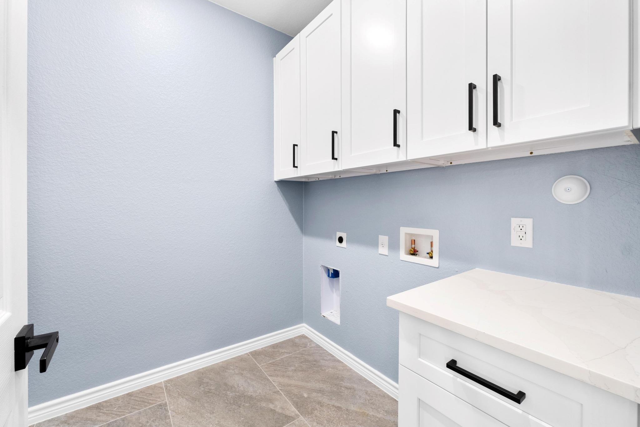 123 Bianca Cir, Del Valle, TX 78617