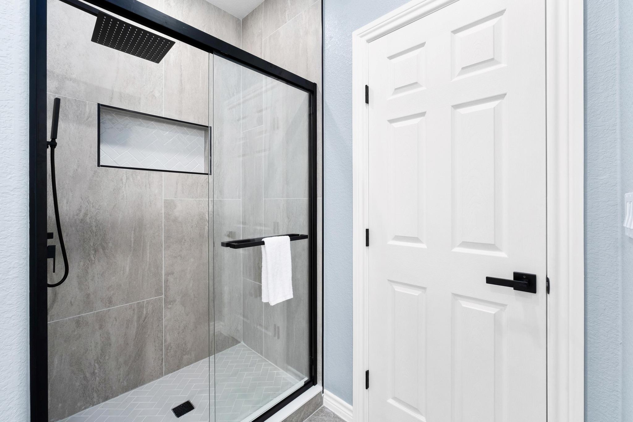 123 Bianca Cir, Del Valle, TX 78617