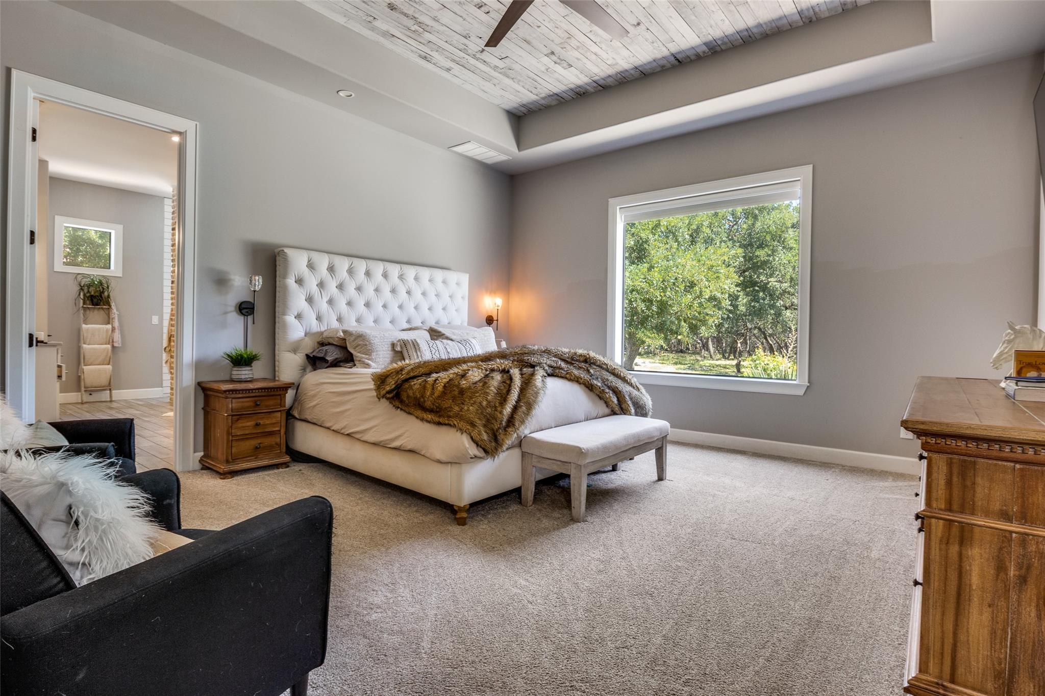 550 Saxet Trl, Spring Branch, TX 78070