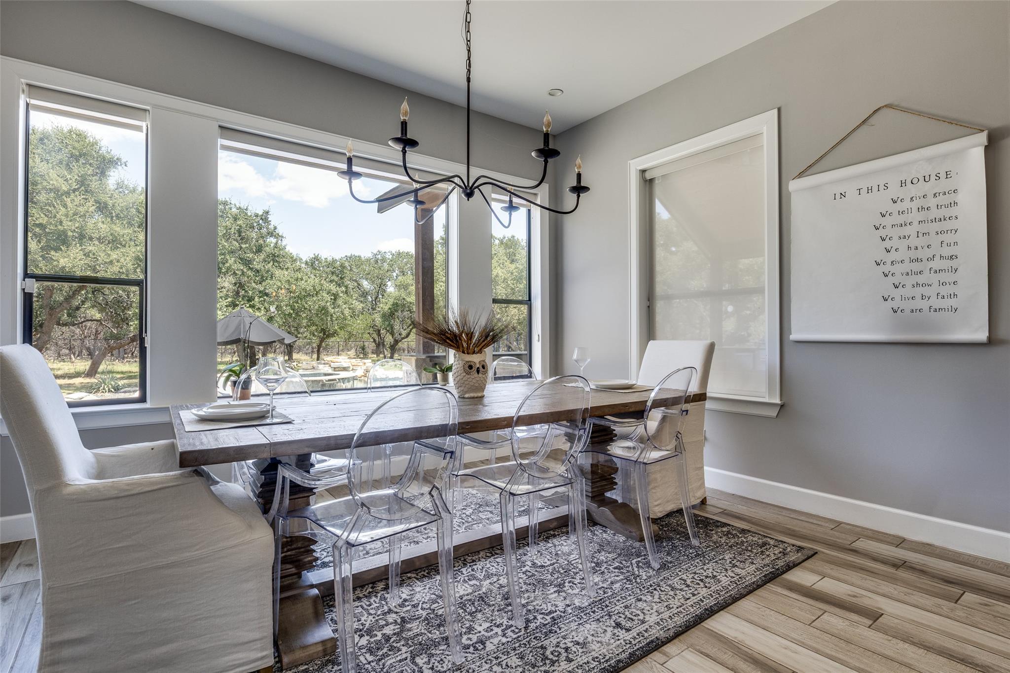 550 Saxet Trl, Spring Branch, TX 78070