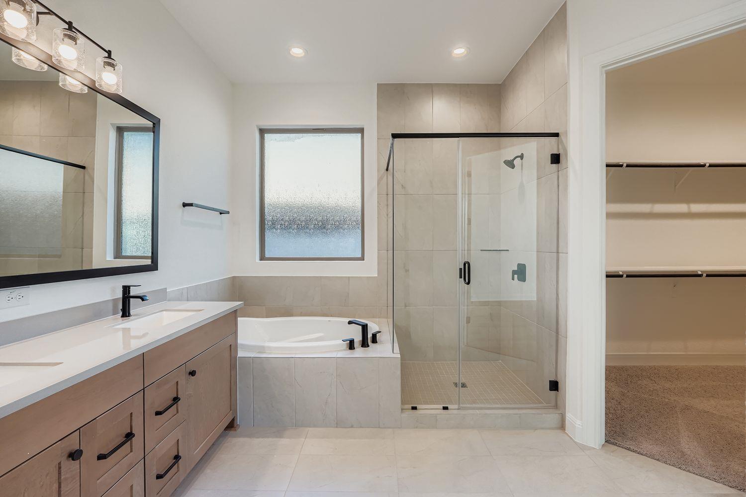 176 Prickly Poppy Loop, Kyle, TX 78640