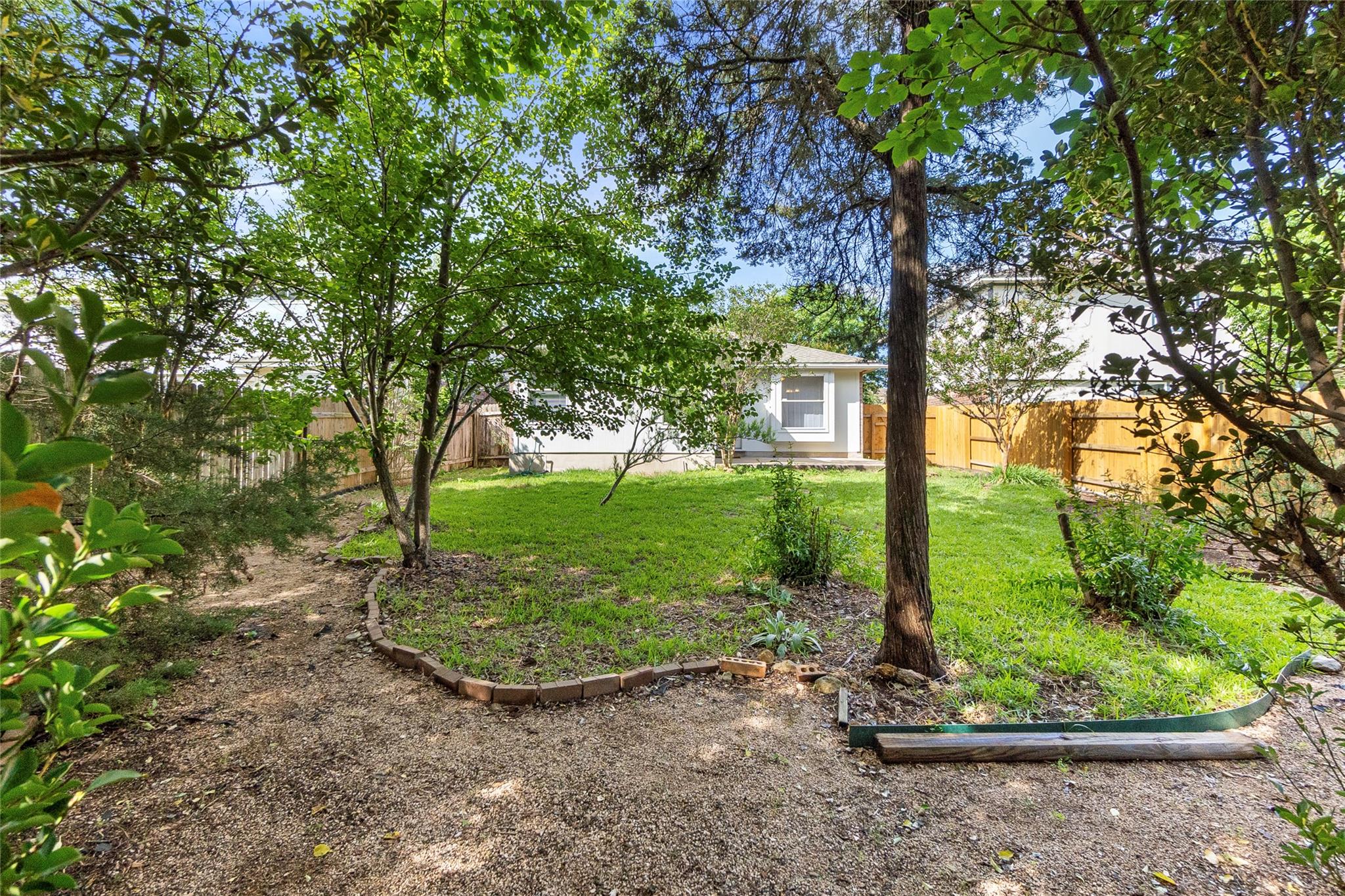 1700 Canon Yeomans Trl, Austin, TX 78748