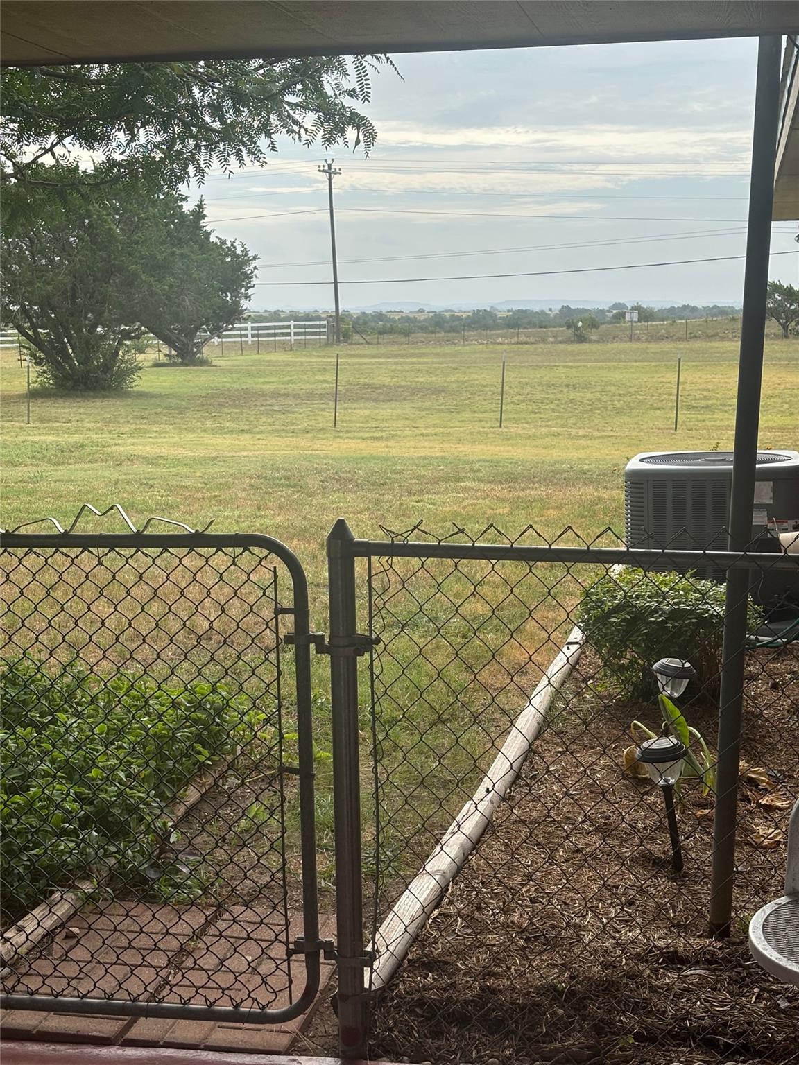 532 Whispering Oaks Dr, Copperas Cove, TX 76522