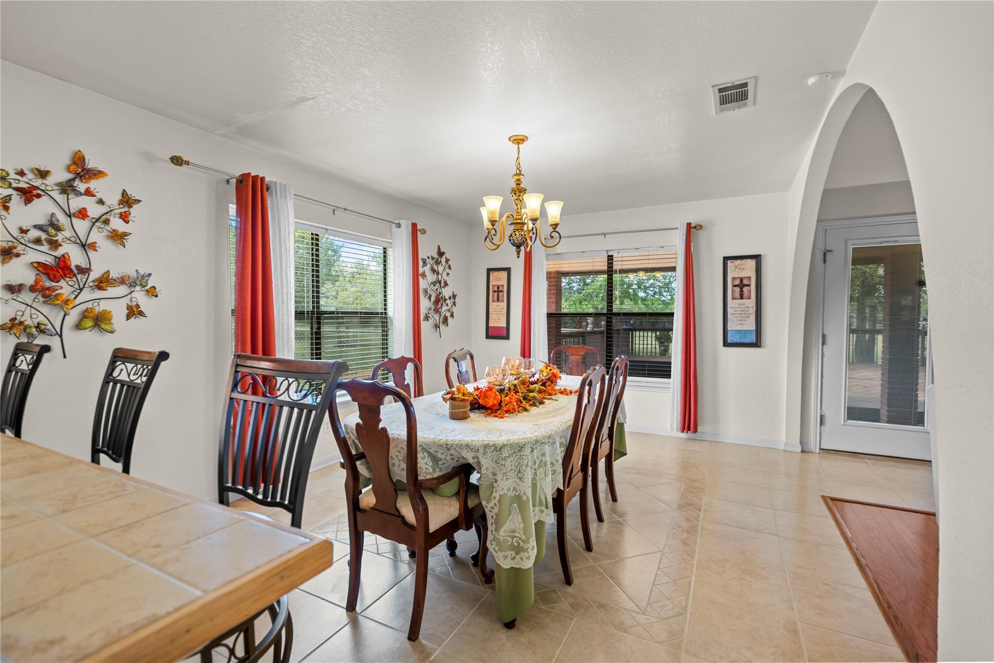 532 Whispering Oaks Dr, Copperas Cove, TX 76522