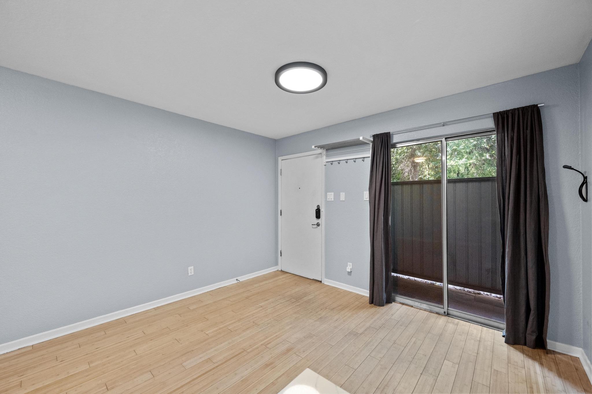 3204 Menchaca Rd # 405, Austin, TX 78704