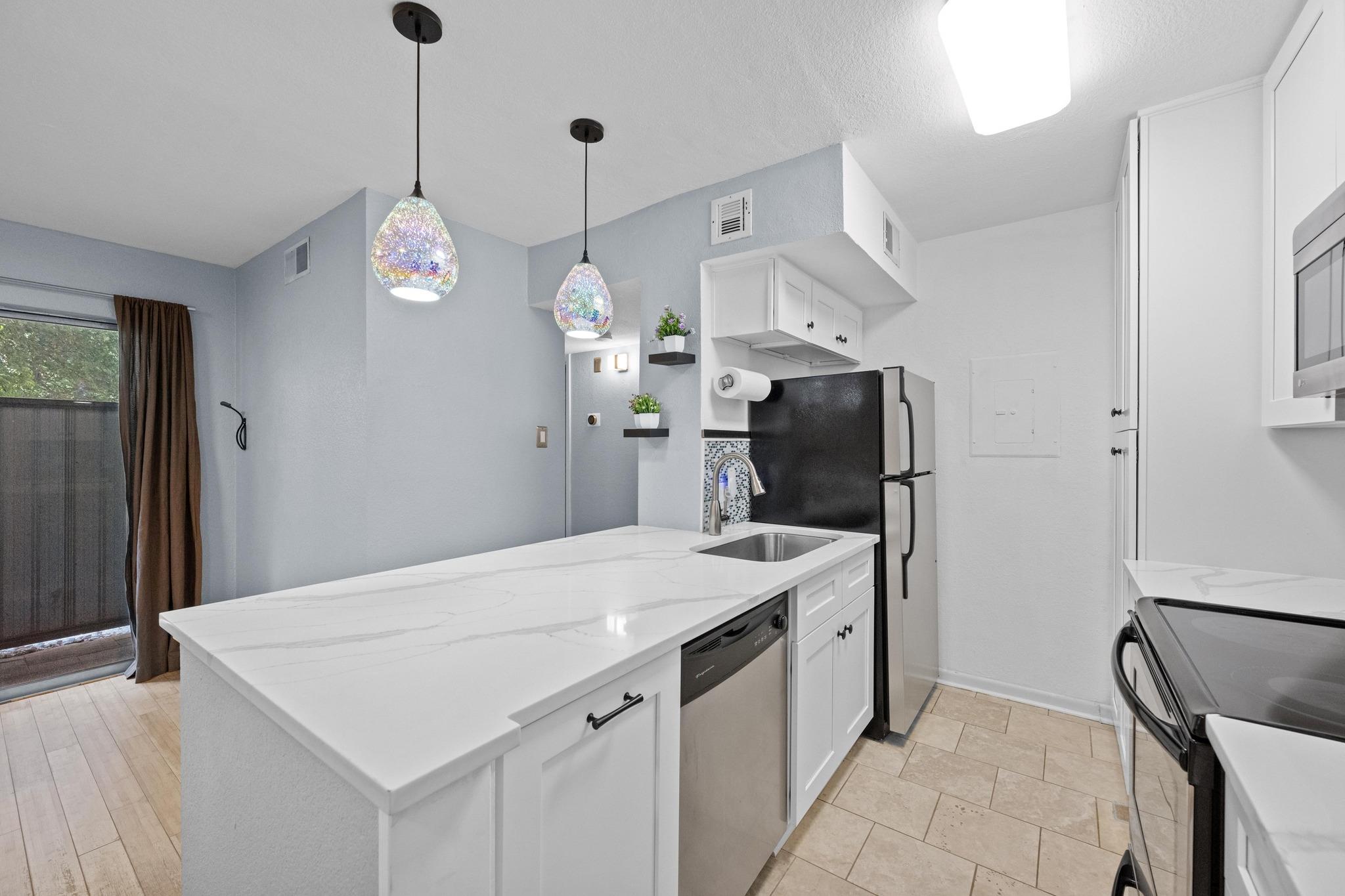 3204 Menchaca Rd # 405, Austin, TX 78704