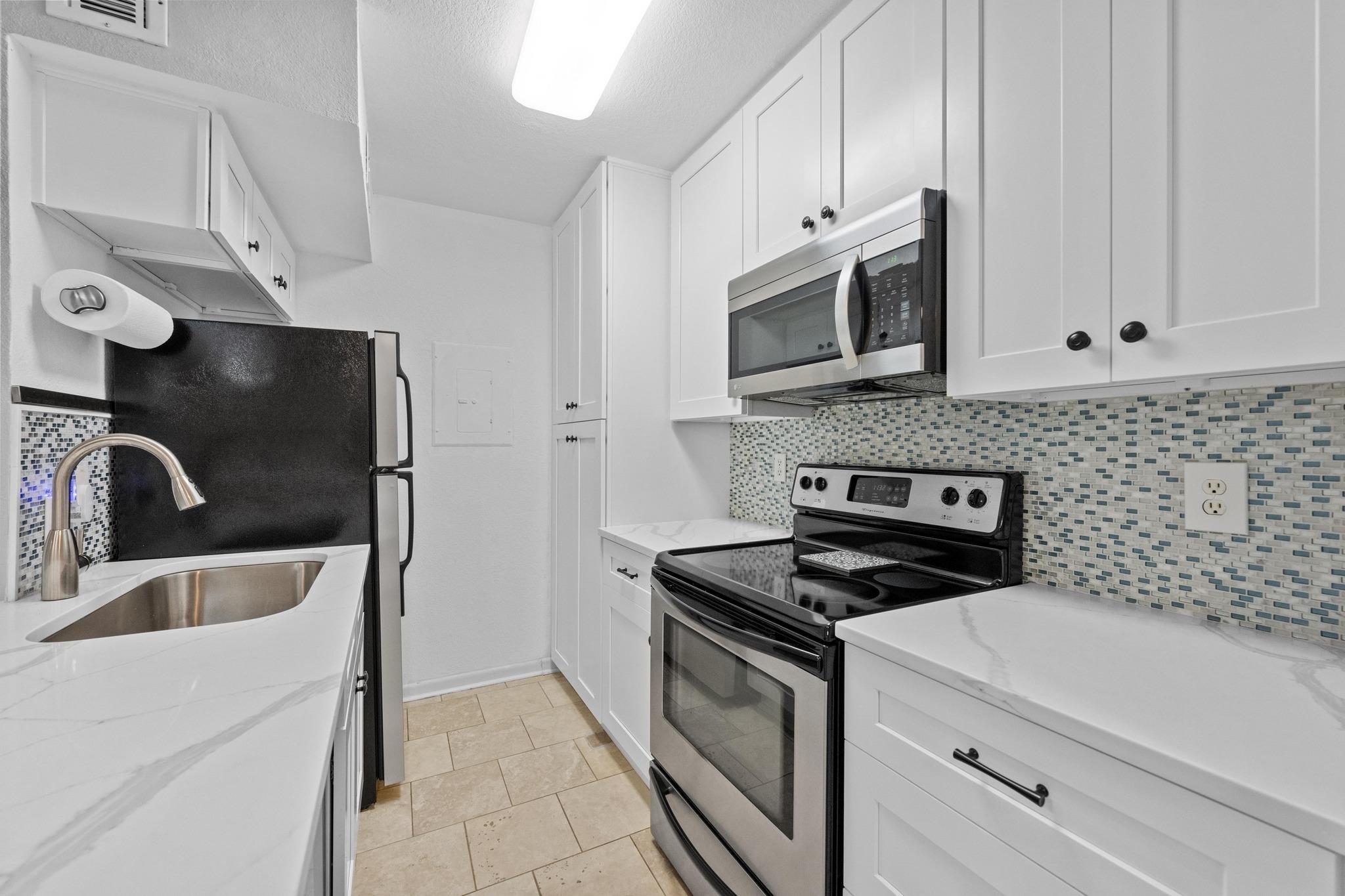 3204 Menchaca Rd # 405, Austin, TX 78704