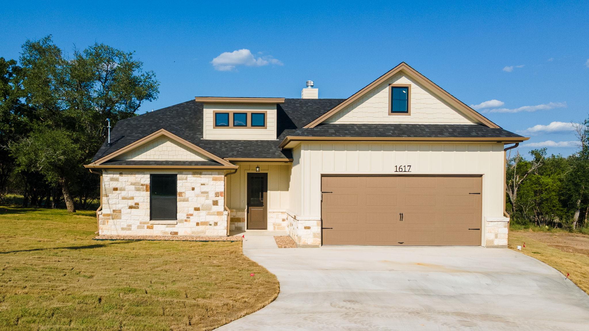 1617 Badger Ln, Lampasas, TX 76550