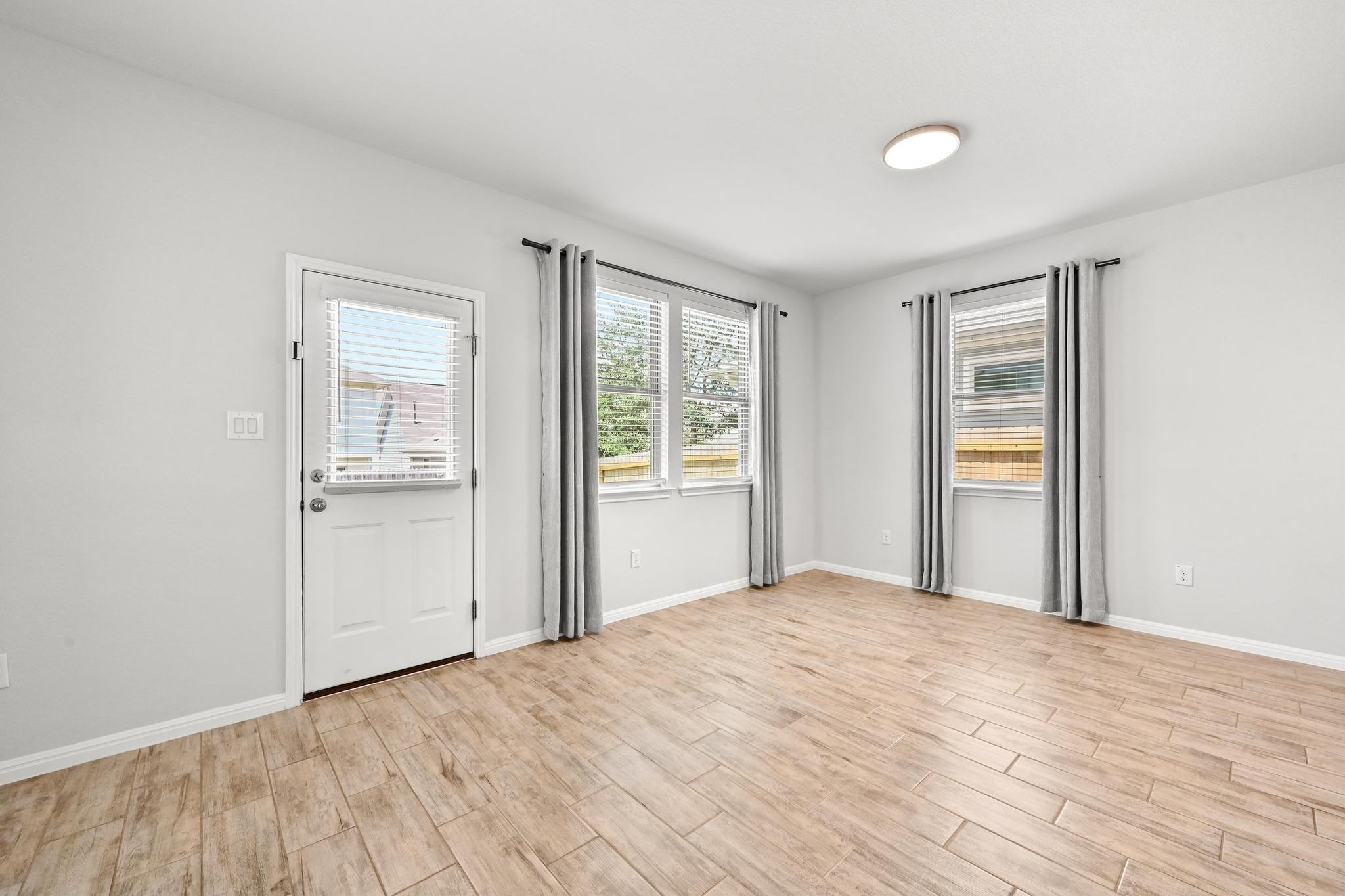 11902 Farrier Ln # 29, Austin, TX 78748