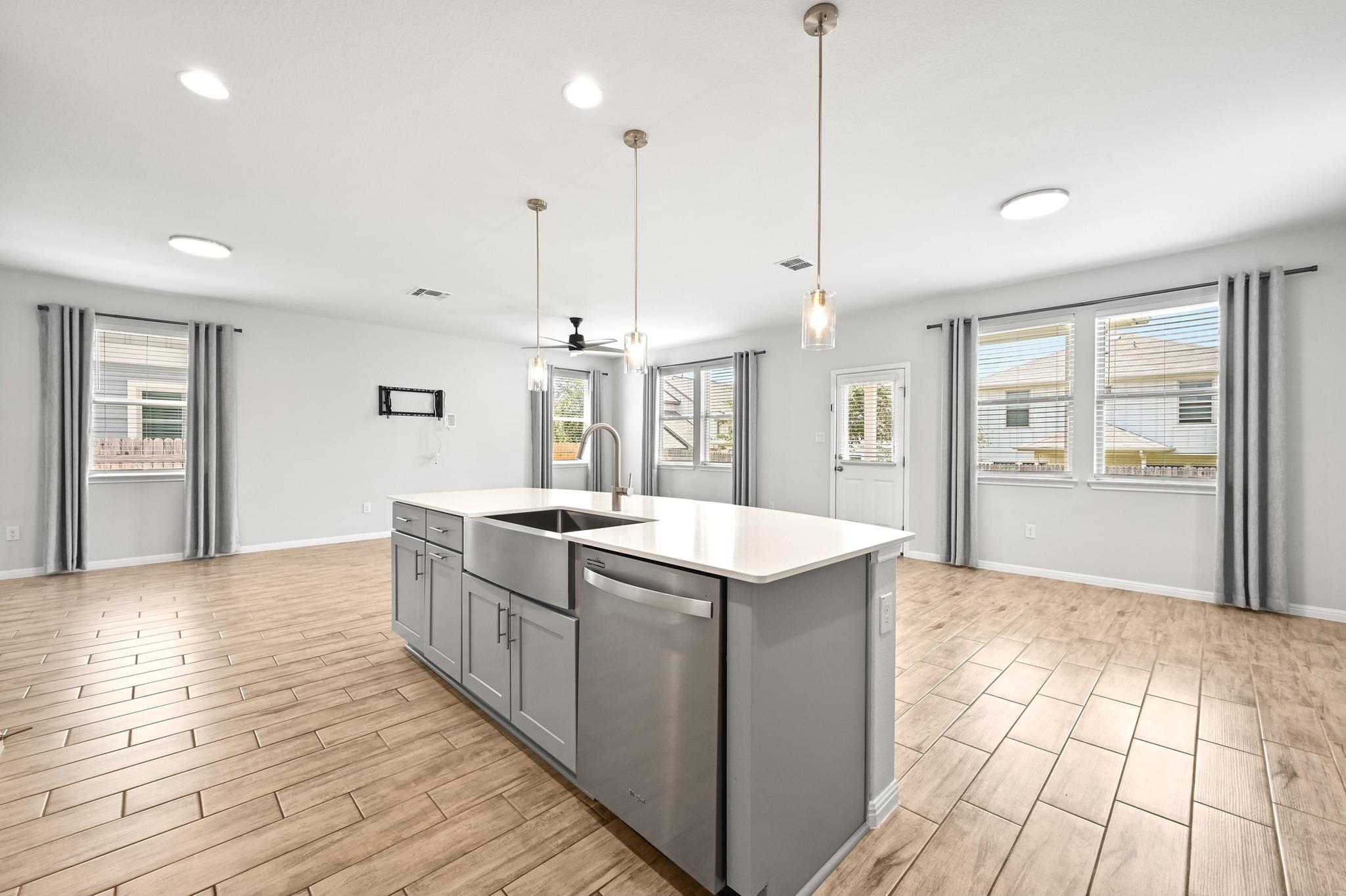 11902 Farrier Ln # 29, Austin, TX 78748