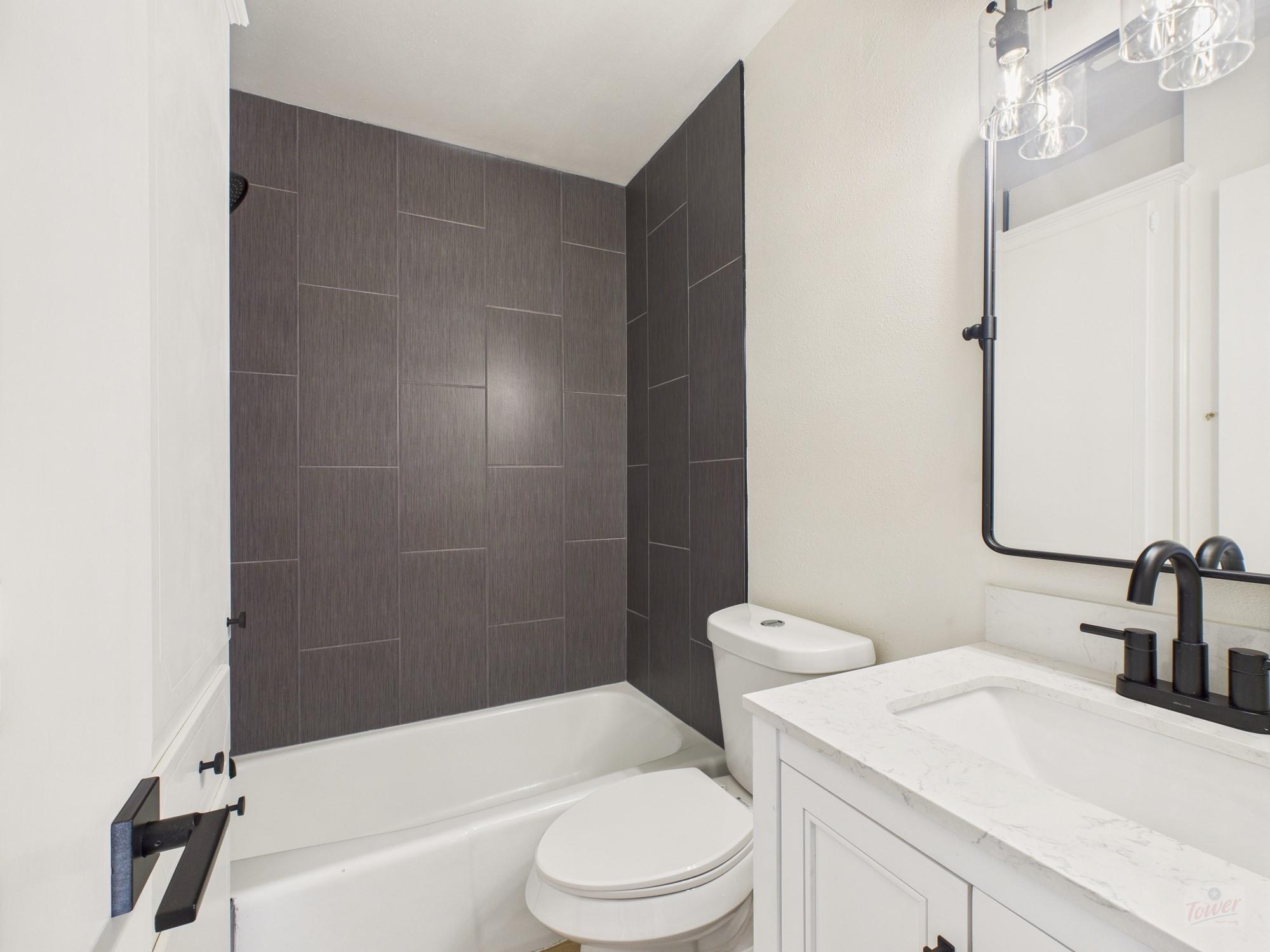 6108 Shadow Valley Dr # A & B, Austin, TX 78731