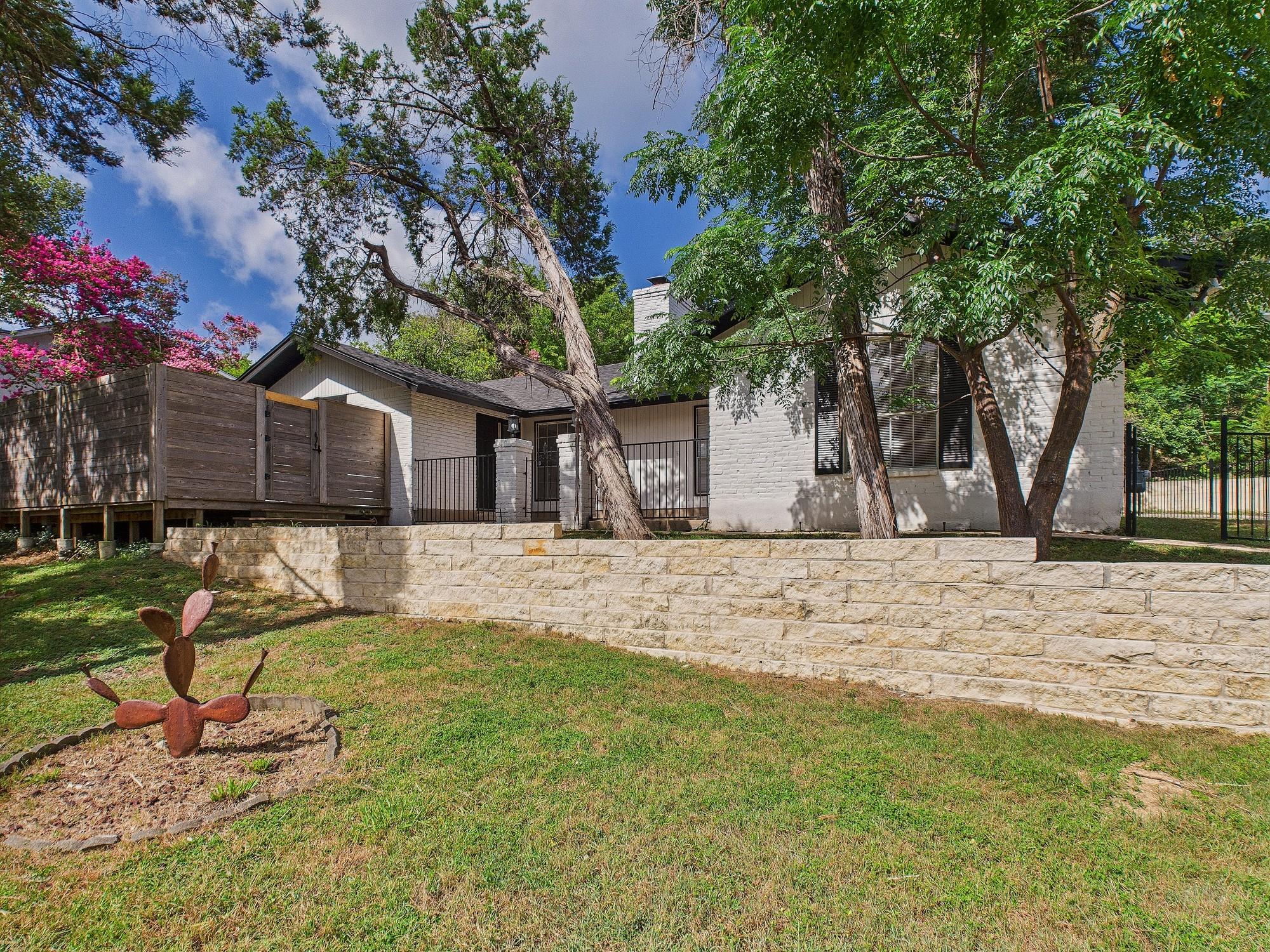 6108 Shadow Valley Dr # A & B, Austin, TX 78731