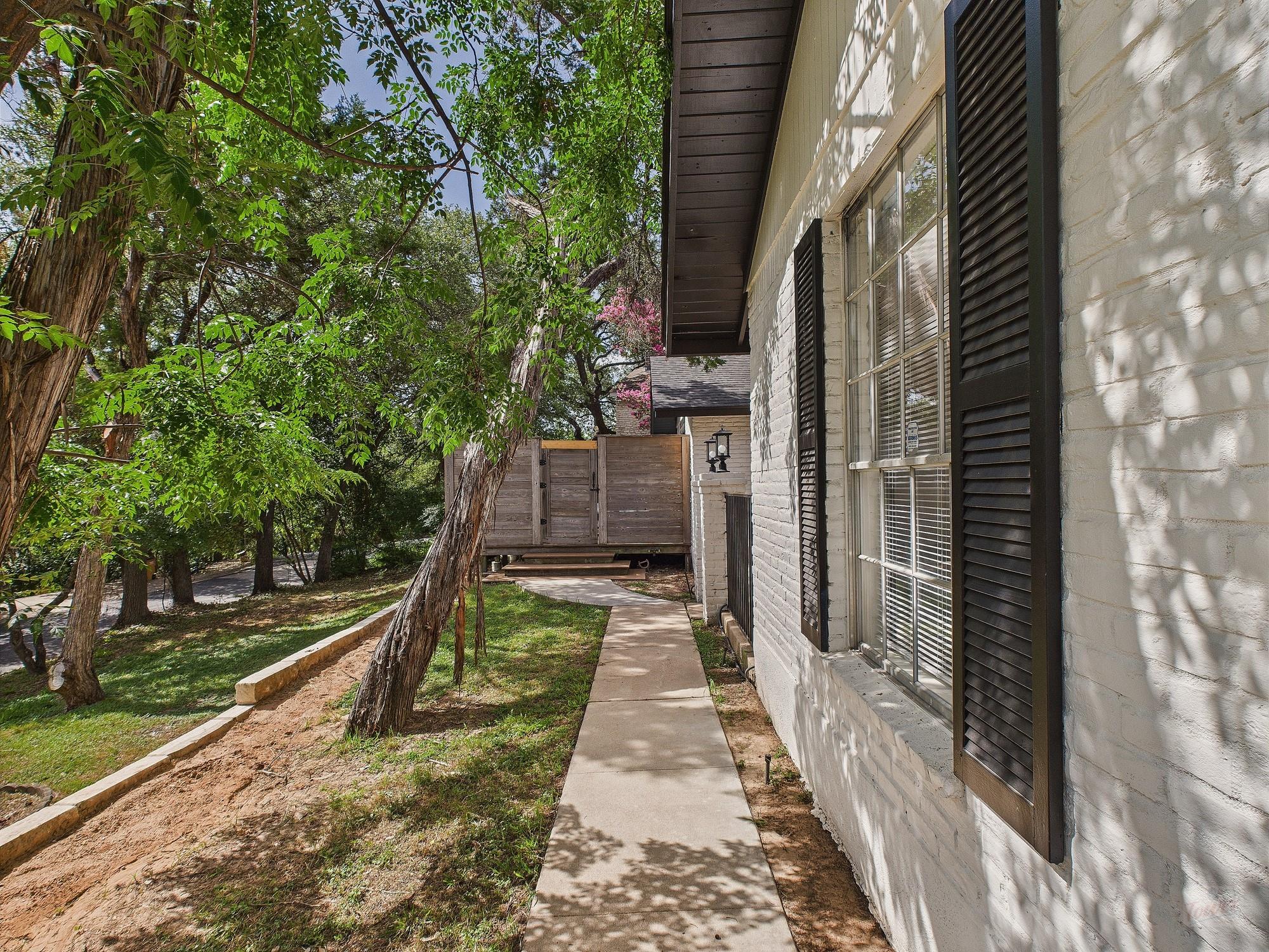 6108 Shadow Valley Dr # A & B, Austin, TX 78731