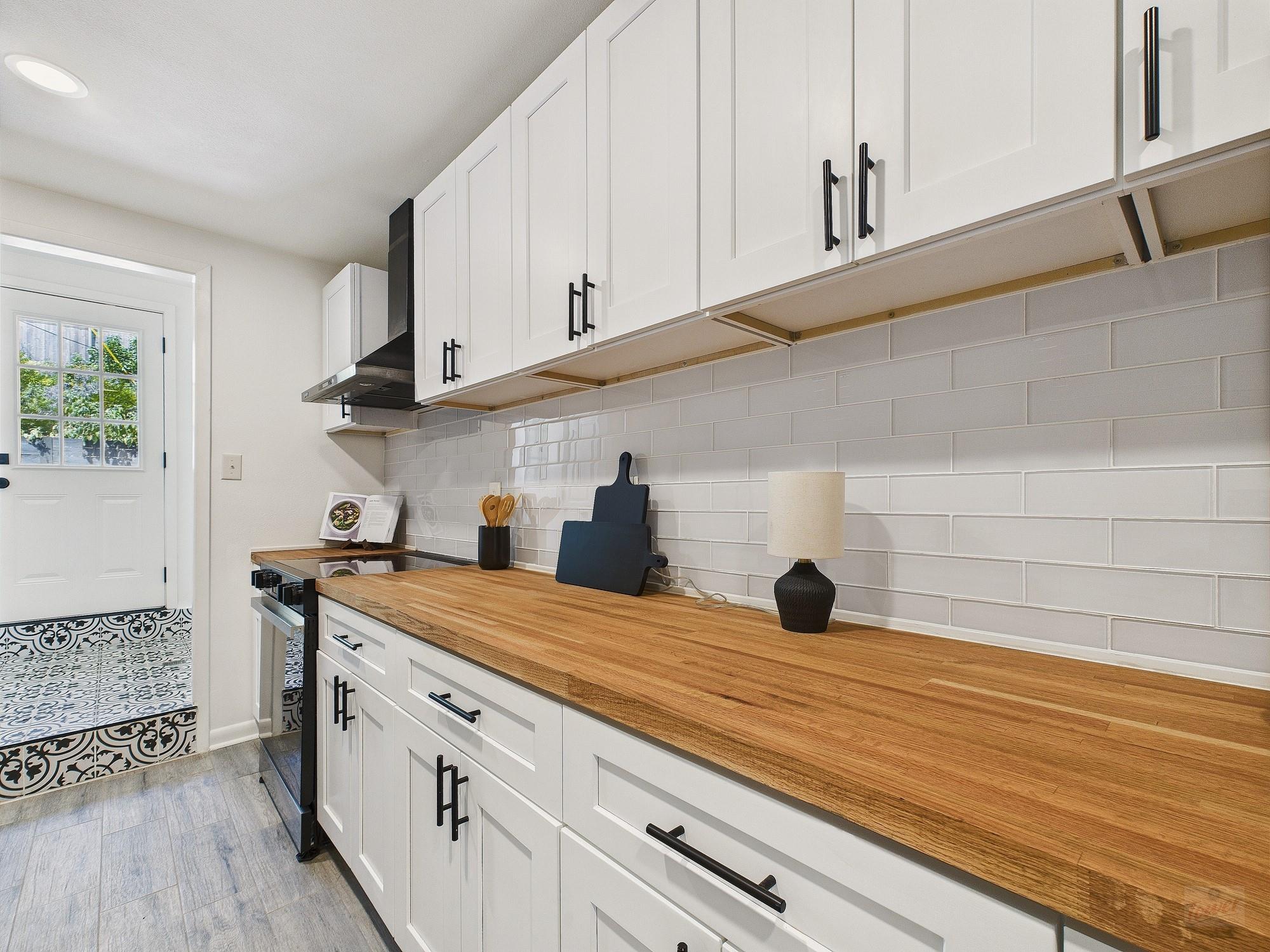 6108 Shadow Valley Dr # A & B, Austin, TX 78731