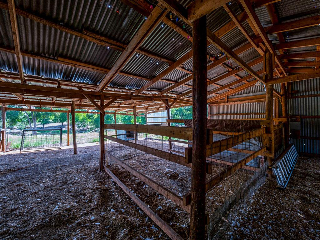 233 The Ranch Rd, Del Valle, TX 78617